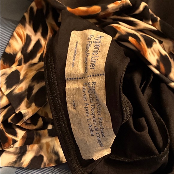 NWT Miraclesuit Twisted Sisters Adora Tummy Control underwire Swim dress size 8 - Picture 10 of 10